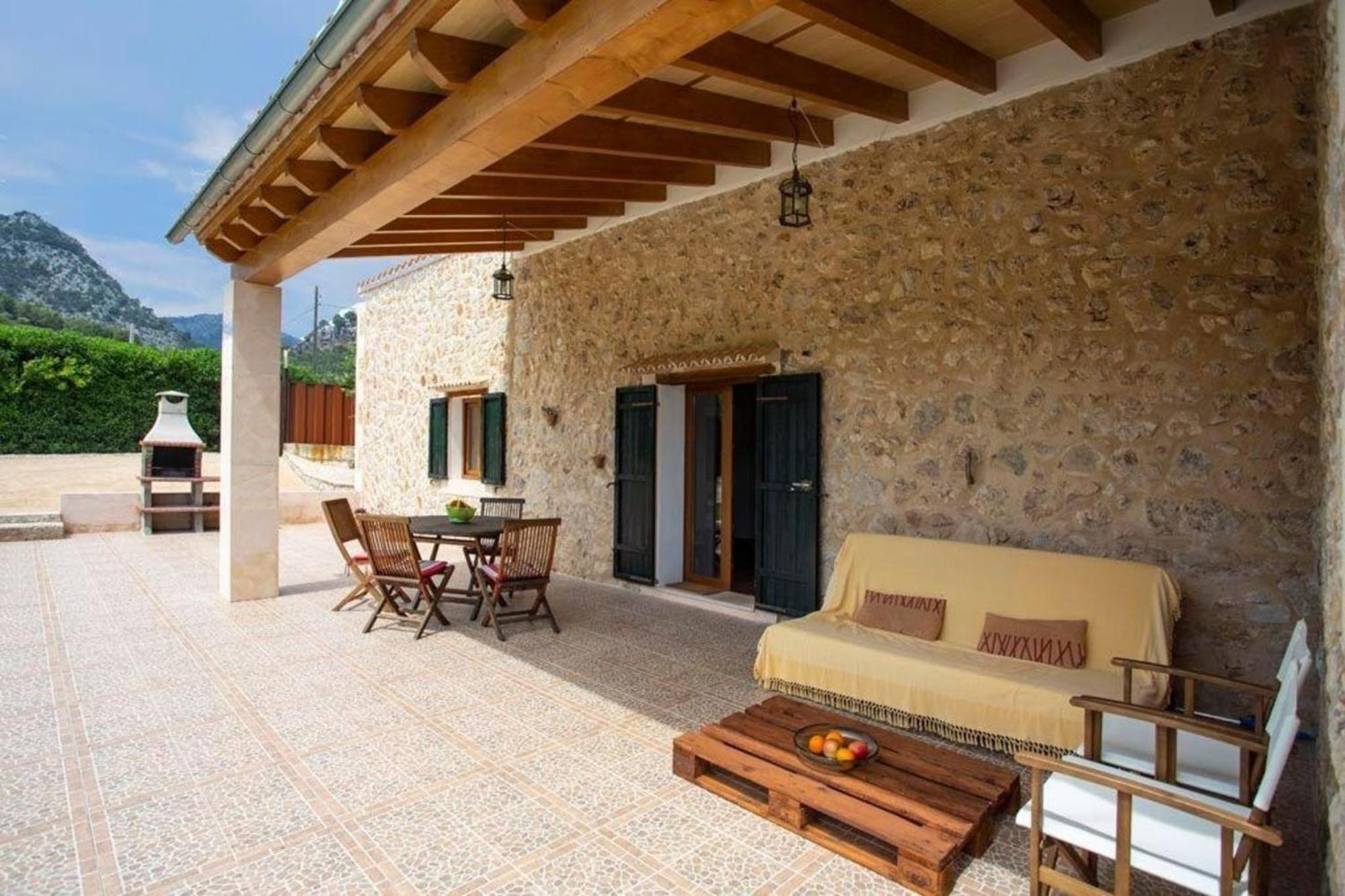 Gemuetliche Coquete Mit Pool Ferienhaus